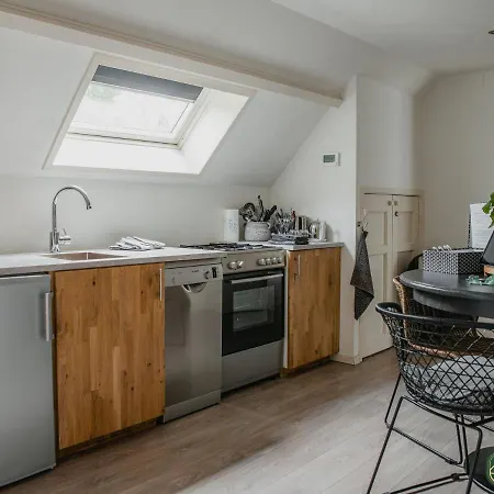 펜션 Modern In With Private Garden 발켄스바드