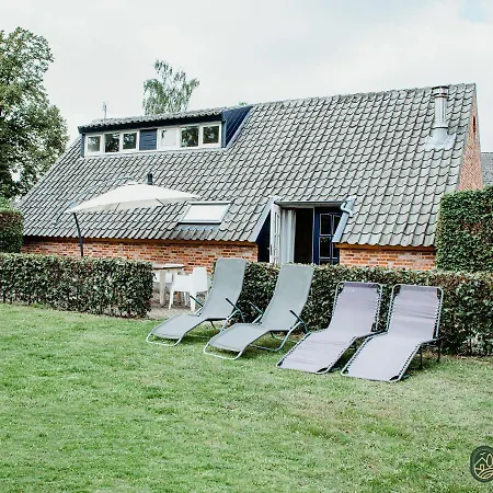 Modern In With Private Garden